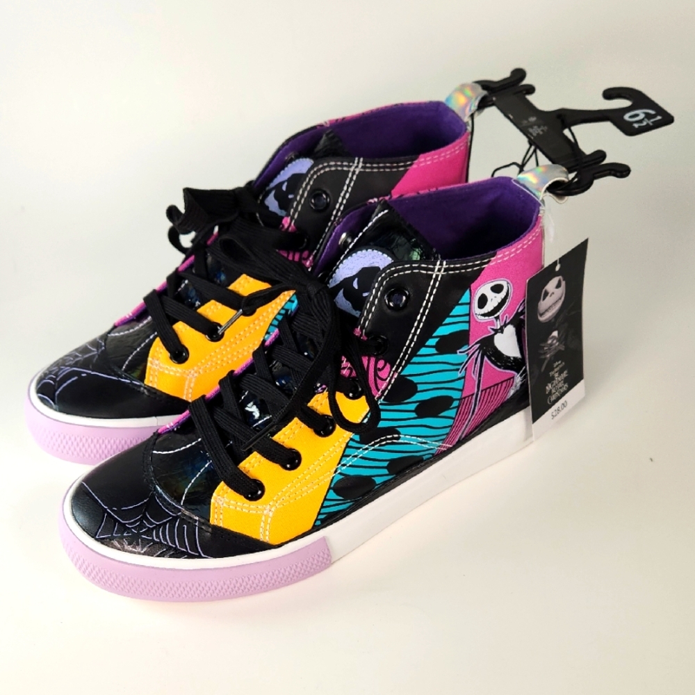 Tim Burton The Nightmare Before Christmas Size 6 1/2 Med Top Sneakers DISNEY NWT